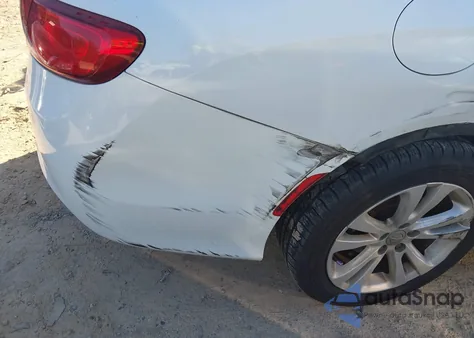 2016 Chrysler 200 Limited z USA, uszkodzony, nr VIN 1C3CCCAB7GN175143